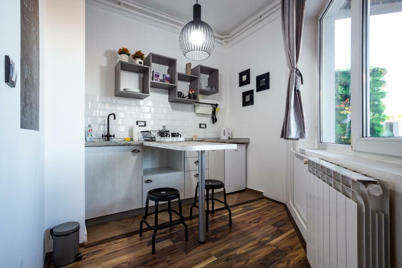 Urban Chic Apartment Novi Sad Luaran gambar